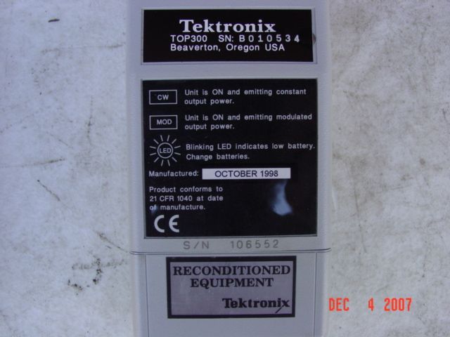 Tektronix TEK TOP300 Fiber Optic Visual Fault Finder  