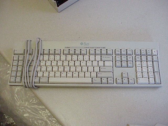 Sun Microsystems #320 1366 Wired Keyboard 7 USB  