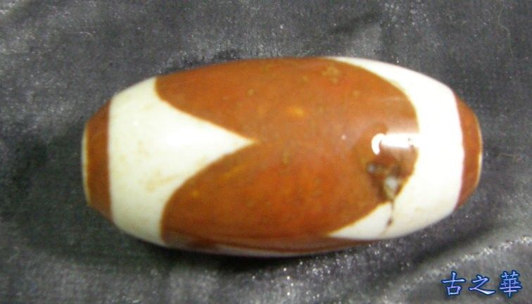 Ancient Tibetan ONLY TIGER TEETH MOTIF DZI BEAD  