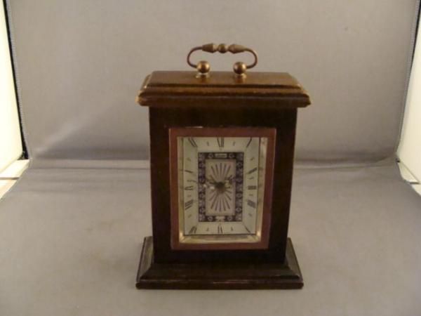 LINDEN WOOD MANTLE CLOCK GERMAN WIND UP MOVEMENT  