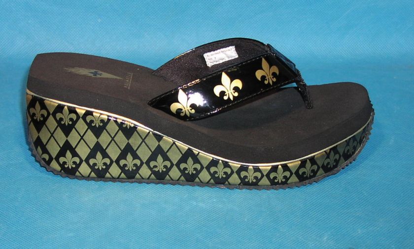 Volatile TREME Fleur de Lis Med.Heel Sandal NIB  