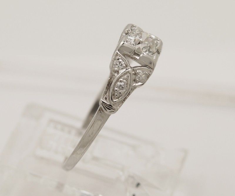 Antique Platinum & Diamond Art Deco Engagement Ring J33068  