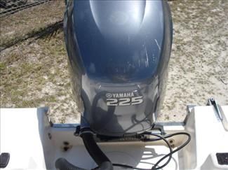 2005 23ft Key west center console 225 yamaha 4 stroke  