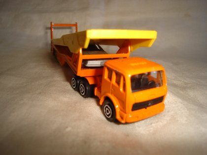 vintage MAJORETTE AUTO CAR Hauler TRACTOR TRAILER Truck  