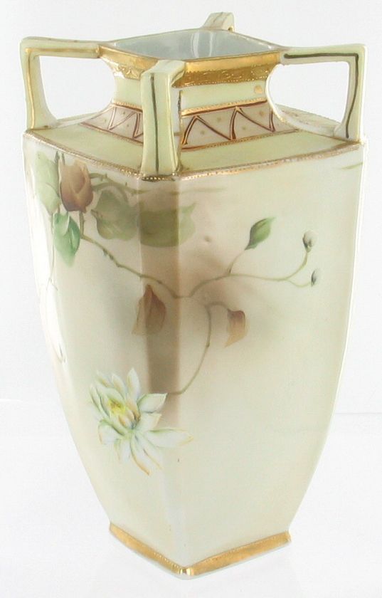 IMPERIAL NIPPON GORGEOUS HANDLED OLD ROSES VASE URN  