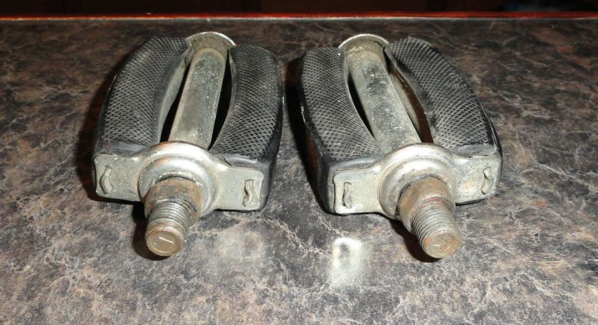 Vintage CECOR CEC 360 Rubber Bicycle Pedals  