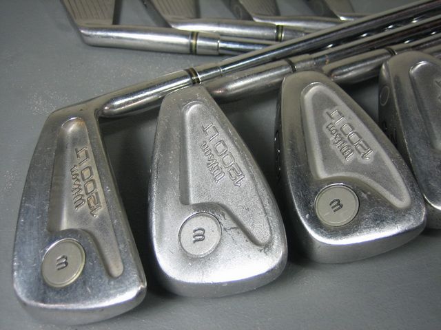 SET IRONS WILSON 1200 LT GOLF CLUBS  