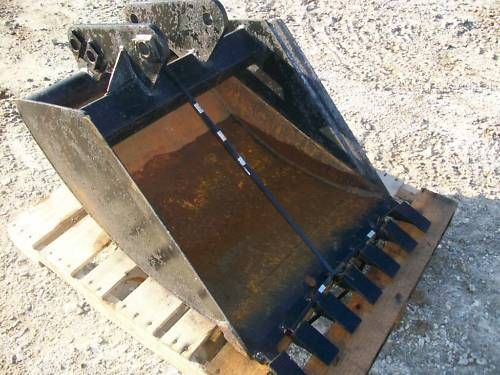 30 Trenching Bucket  