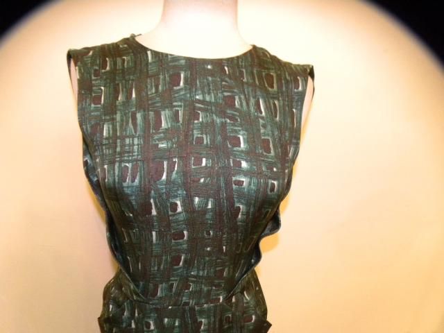 BARNEYS NEW YORK green sleeveless silk dress 38/2 4  