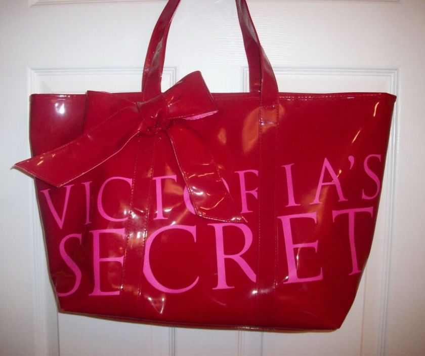   Secret 2009 Black Friday Runway Tote Red Large Beach Bag  