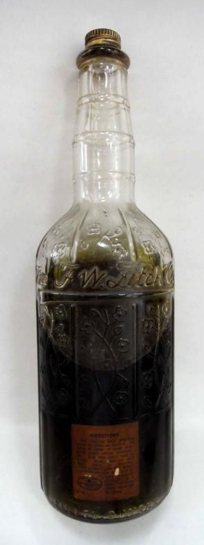   FITCH DANDRUFF HAIR TONIC BARBER /BEAUTY SHOP BOTTLE w/ORIG CONTENTS