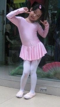   short sleeve Leotard  Pink Skirted leotard in excellent condition