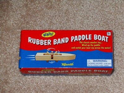 RETRO NEATO RUBBER BAND PADDLE BOAT BNIB NO BATTERIES REQUIRED AND NO 