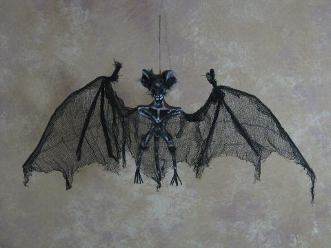 Hanging Bat Halloween Prop Decoration Props Horror NEW  