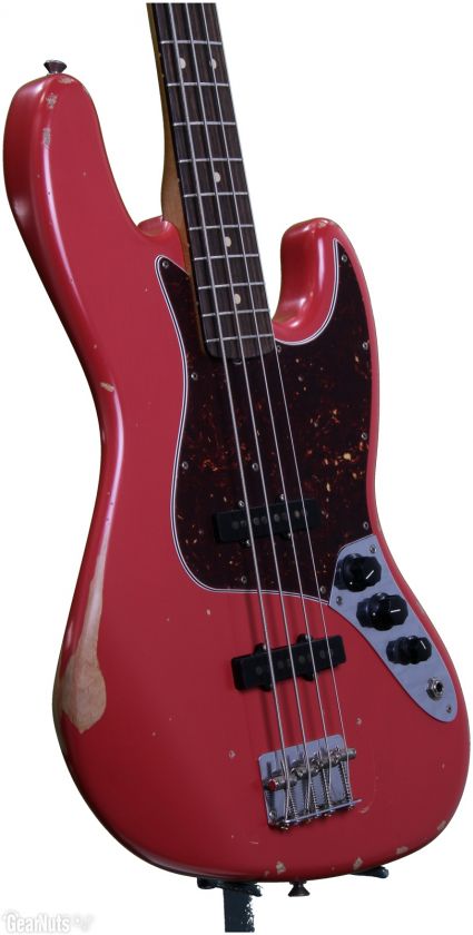 Fender Road Worn 60s Jazz Bass   Fiesta Red (Road Worn JBass, R 