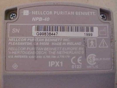 Nellcor Puritan Bennett NPB 40 handheld unit  