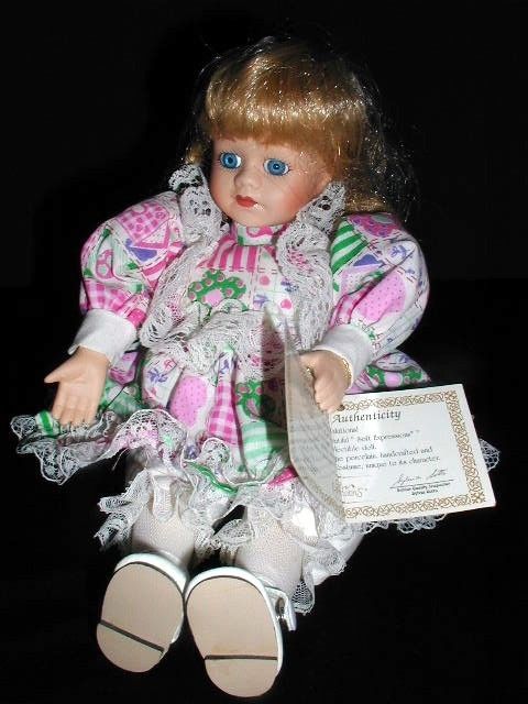 DOLL SOFT EXPRESSIONS DOLLS PORCELAIN DOLL MUSICIAL  