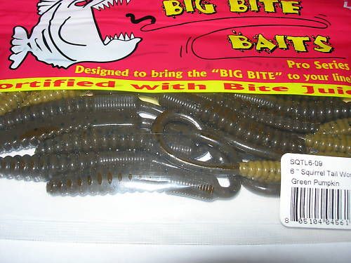 BIG BITE 4.5 SQUIRREL TAIL WORM, GREEN PUMPKIN, 1117  