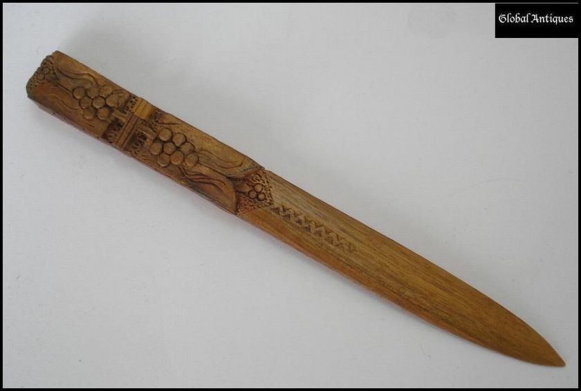 VINTAGE HANDMADE & CARVED WOODEN LETTER OPENER KNIFE  