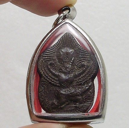 GARUDA MAGIC EAGLE BIRD LP BOON THAI LIFE PROTECTION AMULET PENDANT 