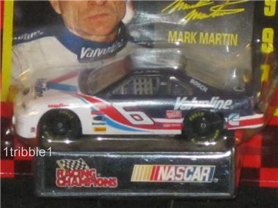 1997 MARK MARTIN #6 VALVOLINE STOCK CAR/STAND CARD 164 c535  