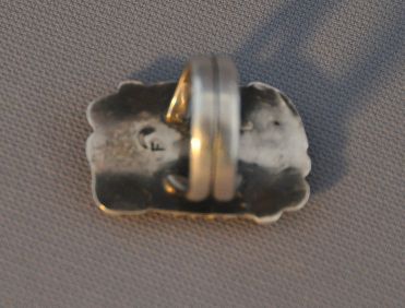 VINTAGE NAVAJO SILVER MOTHER OF PEARL RING   SZ 7 1/4  