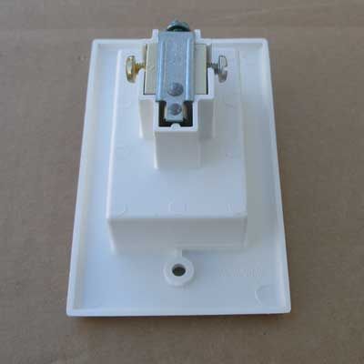 New 2Pc Leviton 688 W 2 Pole 3W ClockHanger Receptacle  