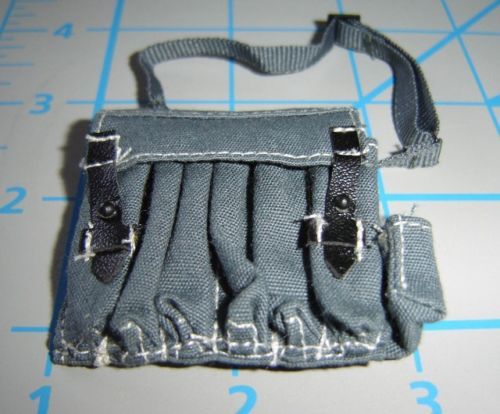   Sergeant German Paratrooper MP40 Ammo Pouch 1/6 Toys Miniature GI Joe