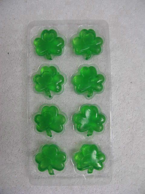 CLOVER SHAPED REUSABLE ICE CUBES GREAT FOR PARTIES OR JUST FOR FUN 