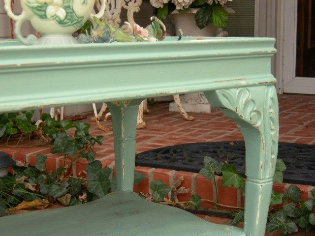 STUNNING SHABBY ANTIQUE COFFEE or SIDE TABLE AQUA~CARVED WOOD~CHIC 